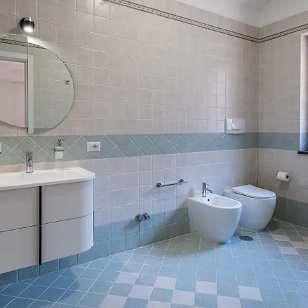 Raf * ויקו אקוונסה